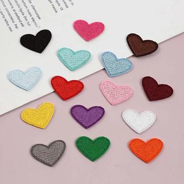 15 Pcs buntes Herz Bügelflicken - für Kleidung & Zubehör