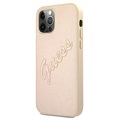 Guess Saffiano Vintage Script iPhone 12/12 Pro Hülle - Gold