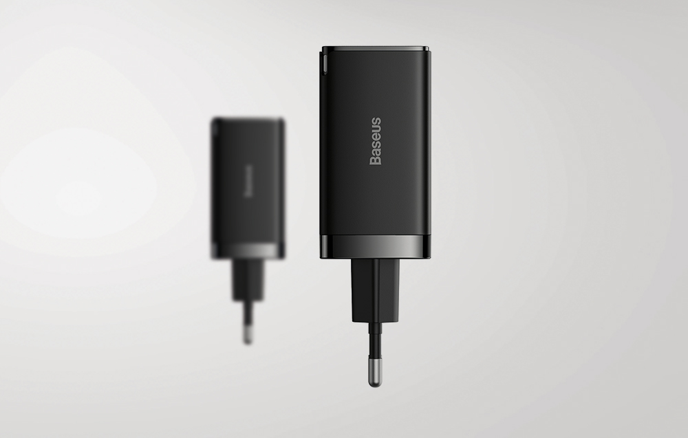 Baseus GaN5 Pro 65W Wandladegerät - 2xUSB-C, USB-A - Schwarz