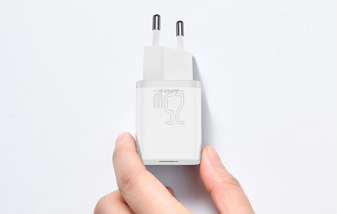 Baseus Super Si Quick USB-C Ladegerät 25W - Weiß